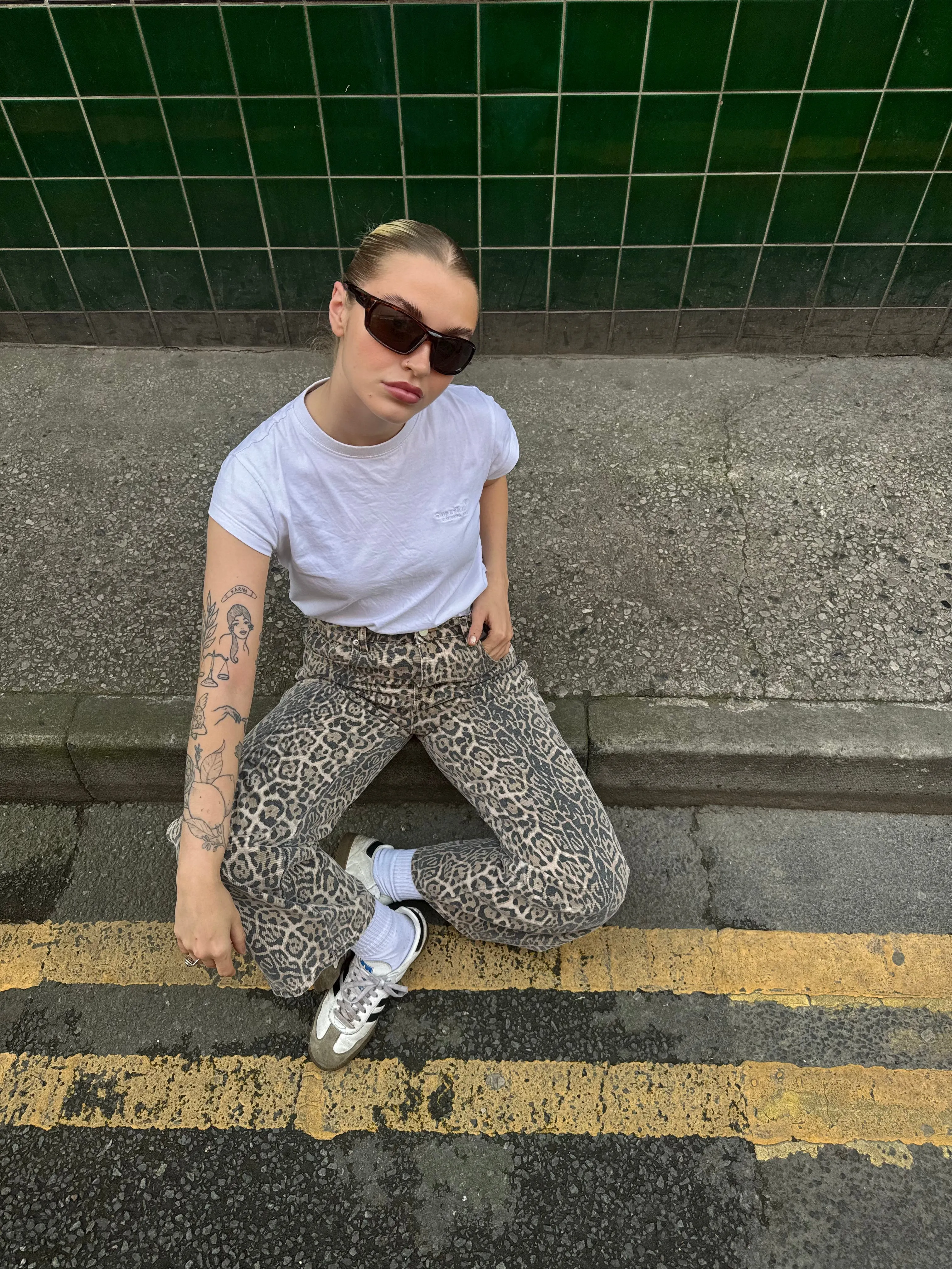 Daisy Street Washed Leopard Relaxed Jeans