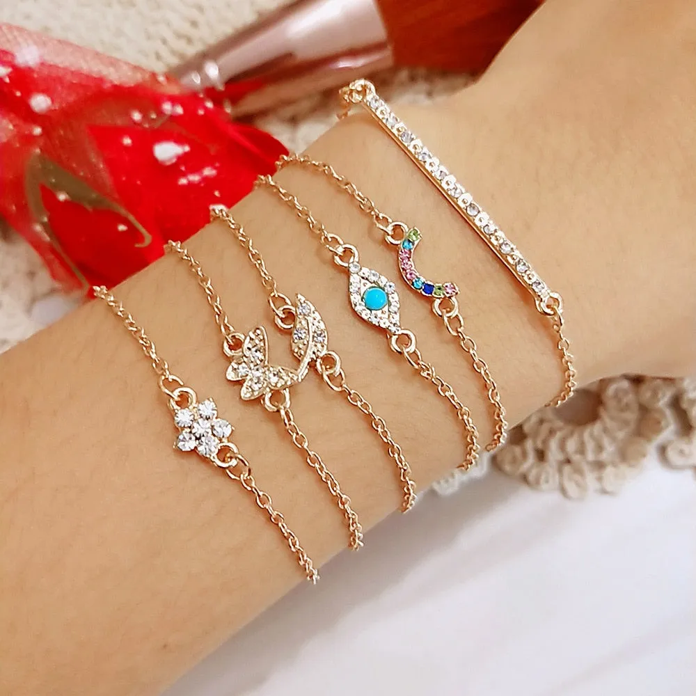 Elegant Gold Leaves Heart Pendant Cuff Bracelet Set
