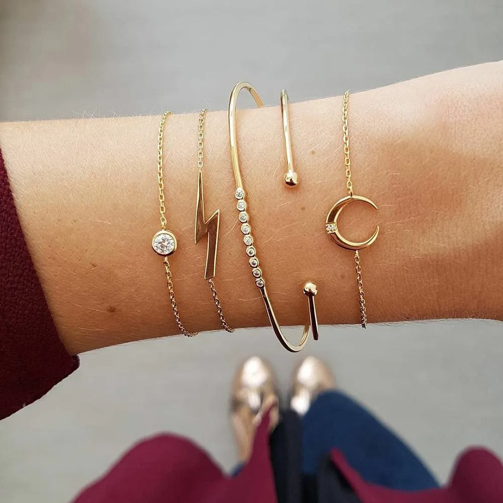 Elegant Gold Leaves Heart Pendant Cuff Bracelet Set