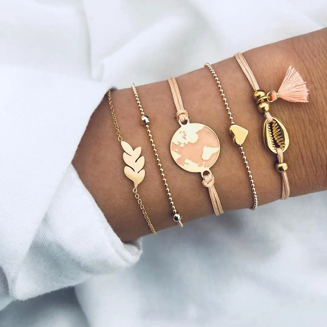 Elegant Gold Leaves Heart Pendant Cuff Bracelet Set