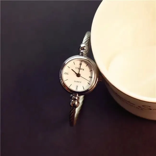 Iron Chain Bracelet Watch - Elegant Iron Chain Quartz Watch for Women