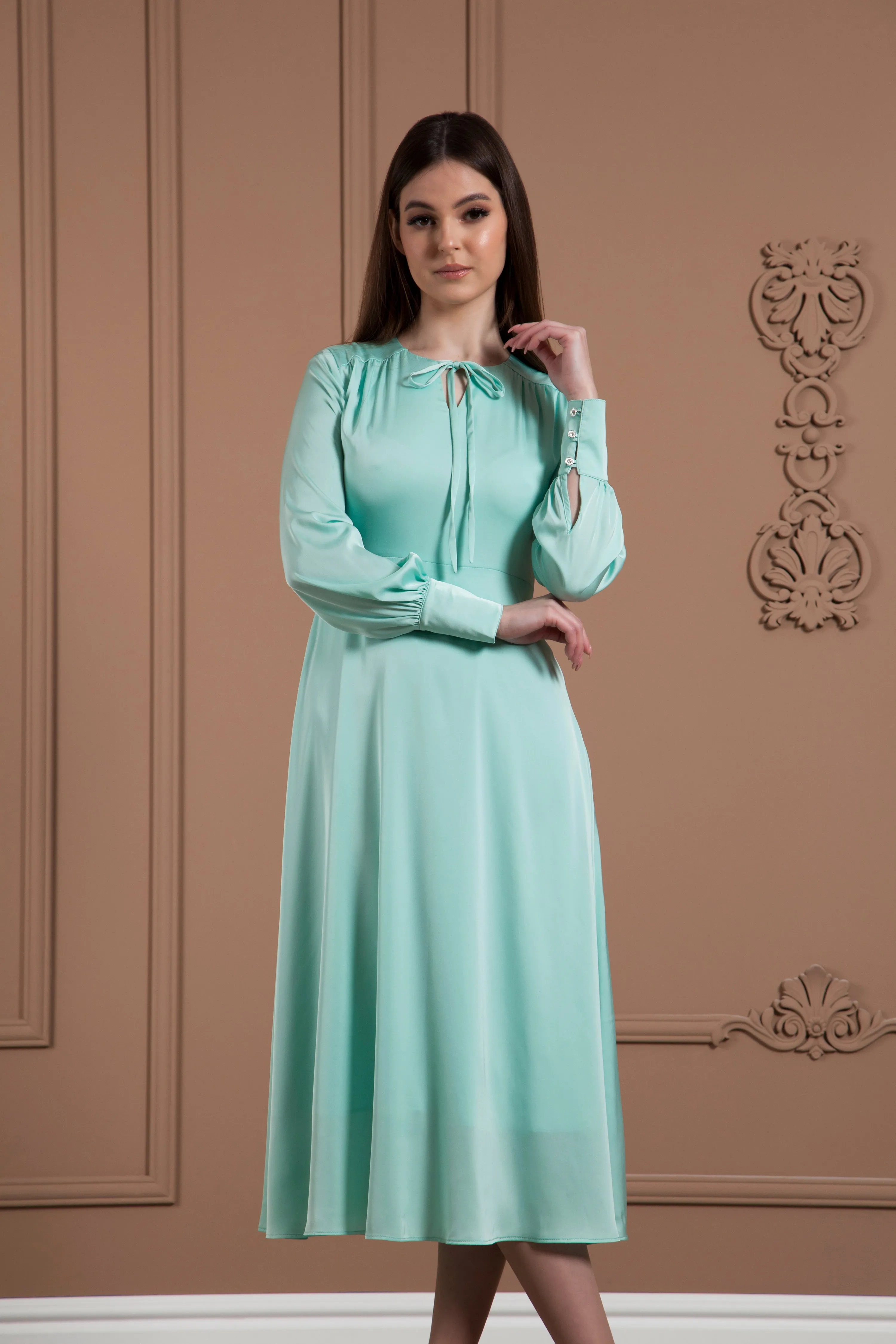 Mint necktie flowy midi dress