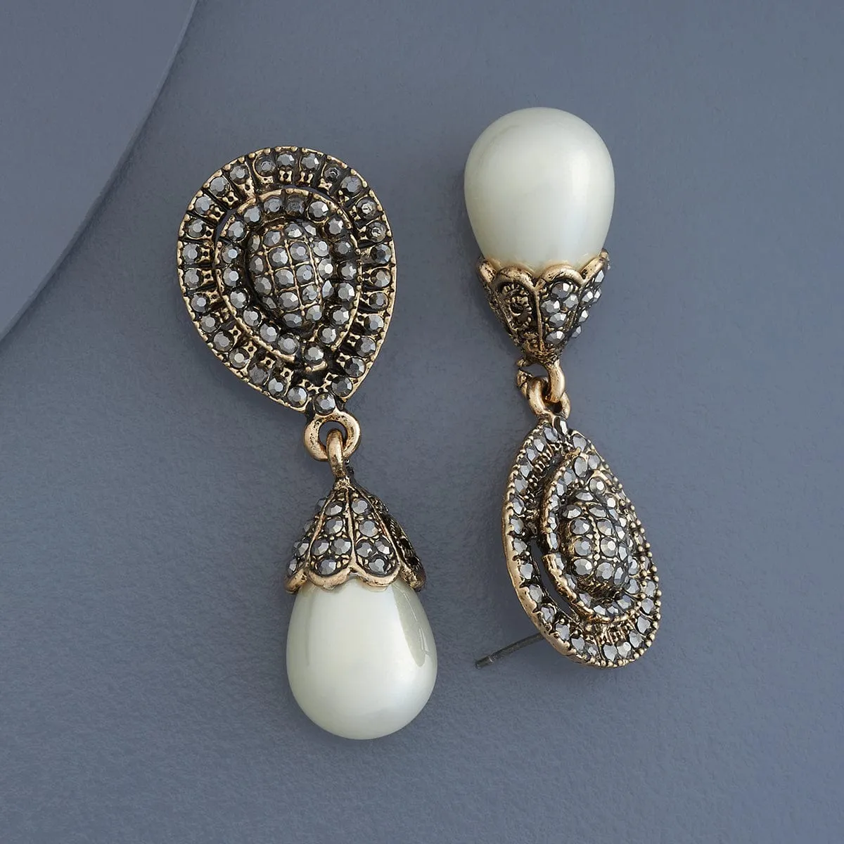 Trendy Earring 178726